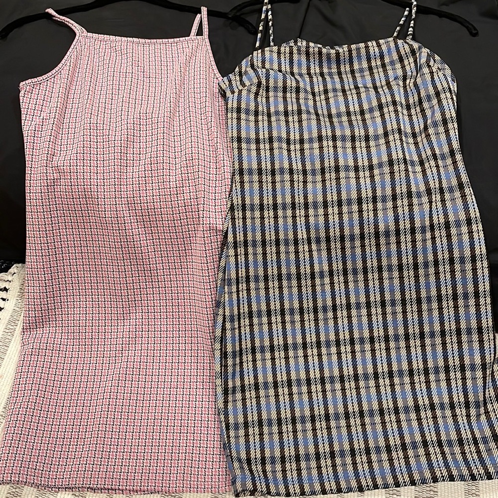Summer dresses Pink & Blue size M/L fits a S stretchy material so cute.